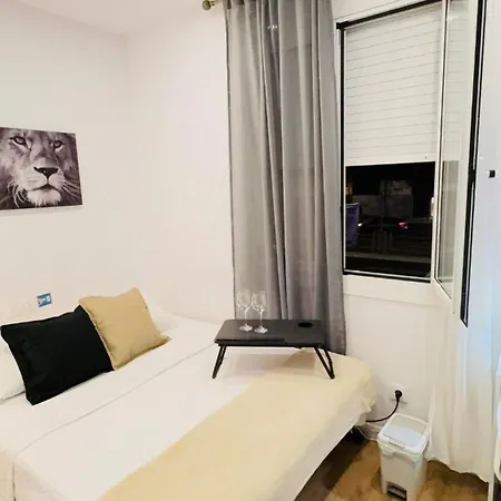 Habitaciones En Barcelona Exterior photo